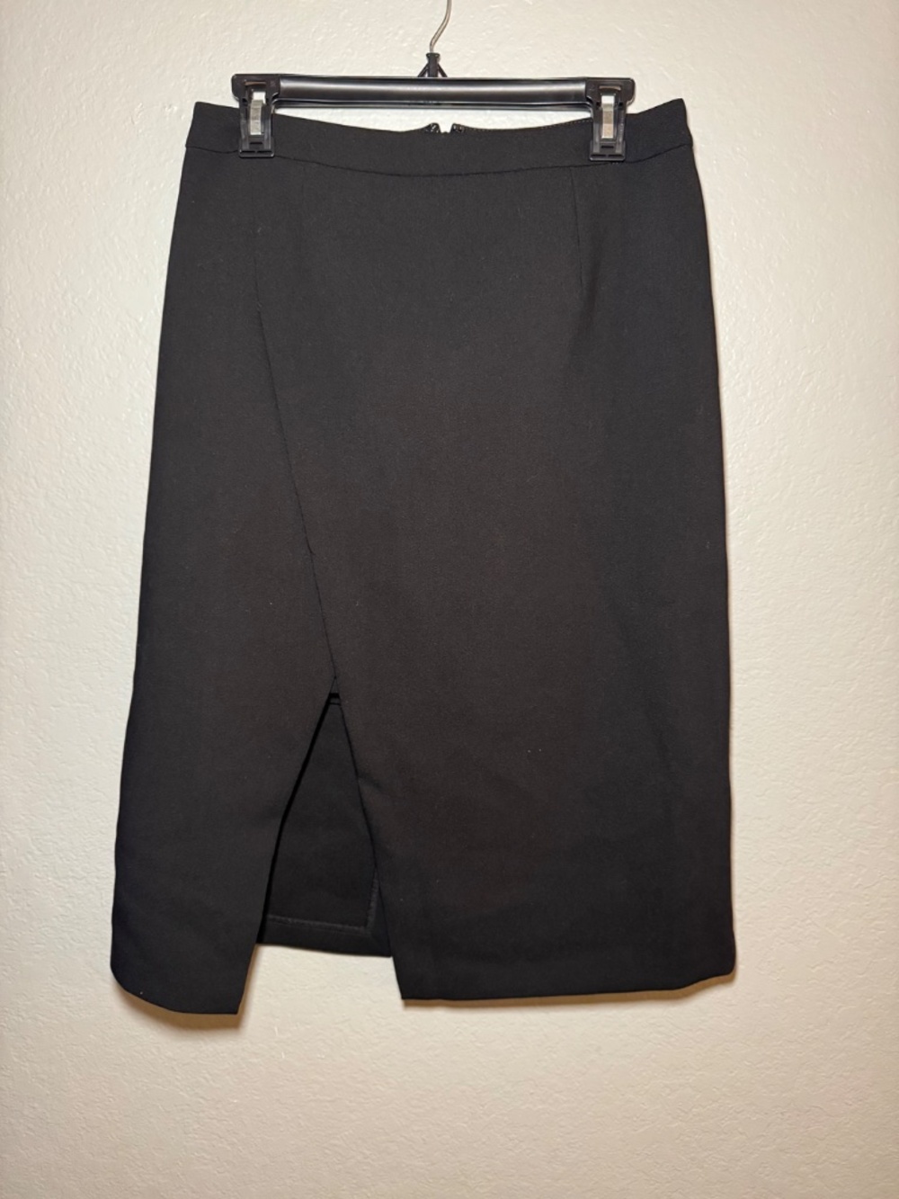 WHBM Asymmetrical Pencil Skirt Size 6 - Picture 4 of 9